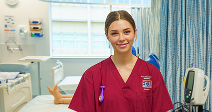 Nursing student in ward
