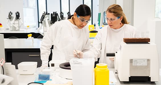 two female students in laboratory