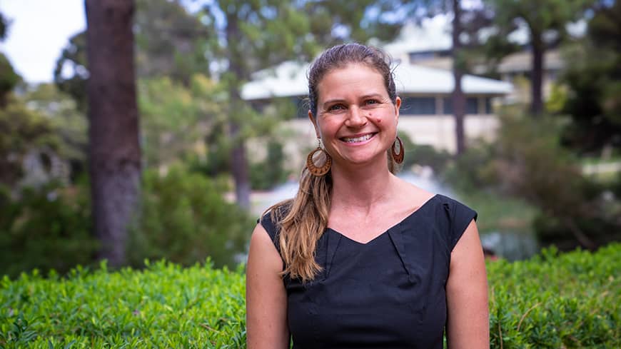 Associate Professor Naomi Godden