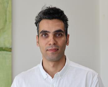 Dr Javad Farahbakhsh