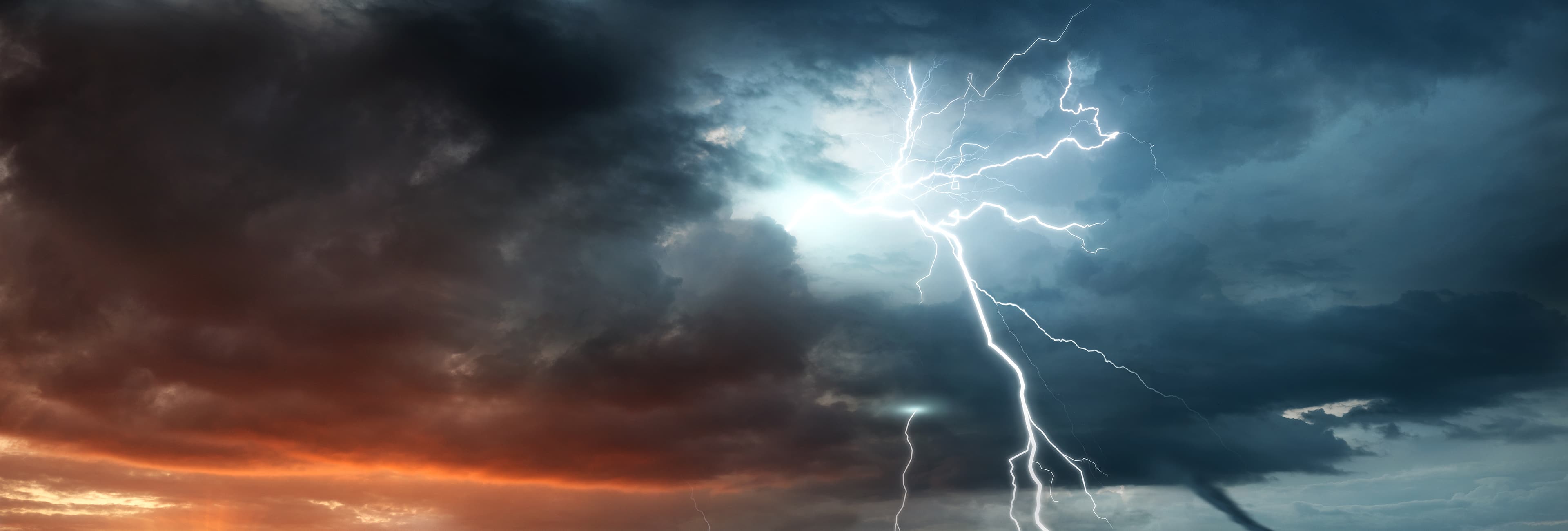 lightning in the darkening sky